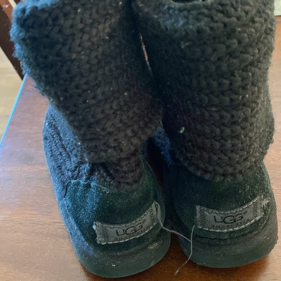 UGG Australia Classic Cardy 5649 Black Crochet Little Girls 9 - Picture 12 of 12